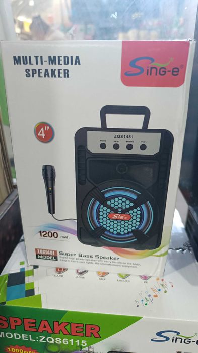 Караоке колонка с микрафоном