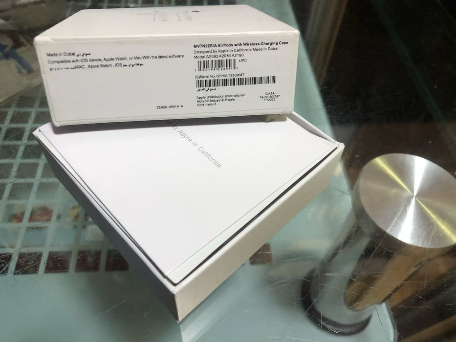 Apple Airpords Sotiladi holati yxshi