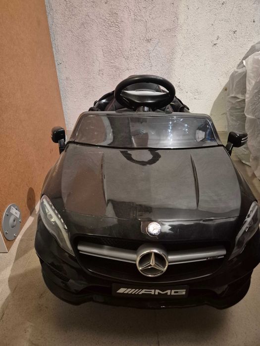 Акумулаторна кола Mercedes Benz GLA 45