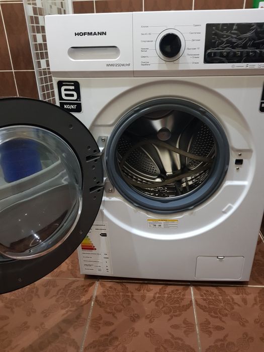 Стиральная машинка.Новый.Hofman состояние отличное.