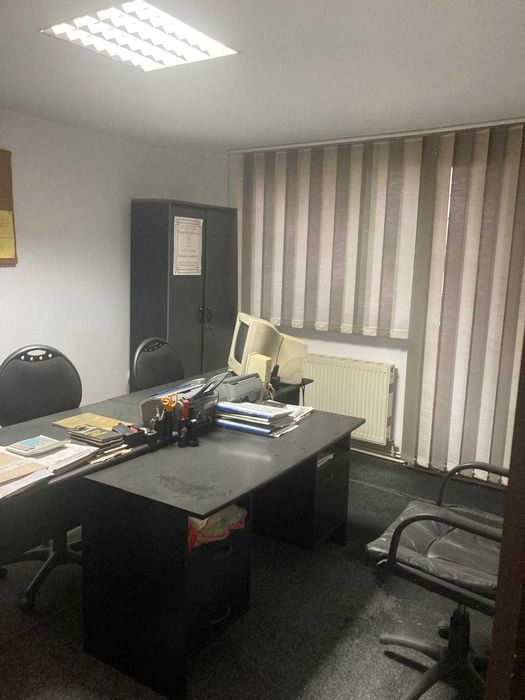 Vand ap. 3 camere, semidec., 51 mp util, boxa, str. Ion Huniade, Lugoj