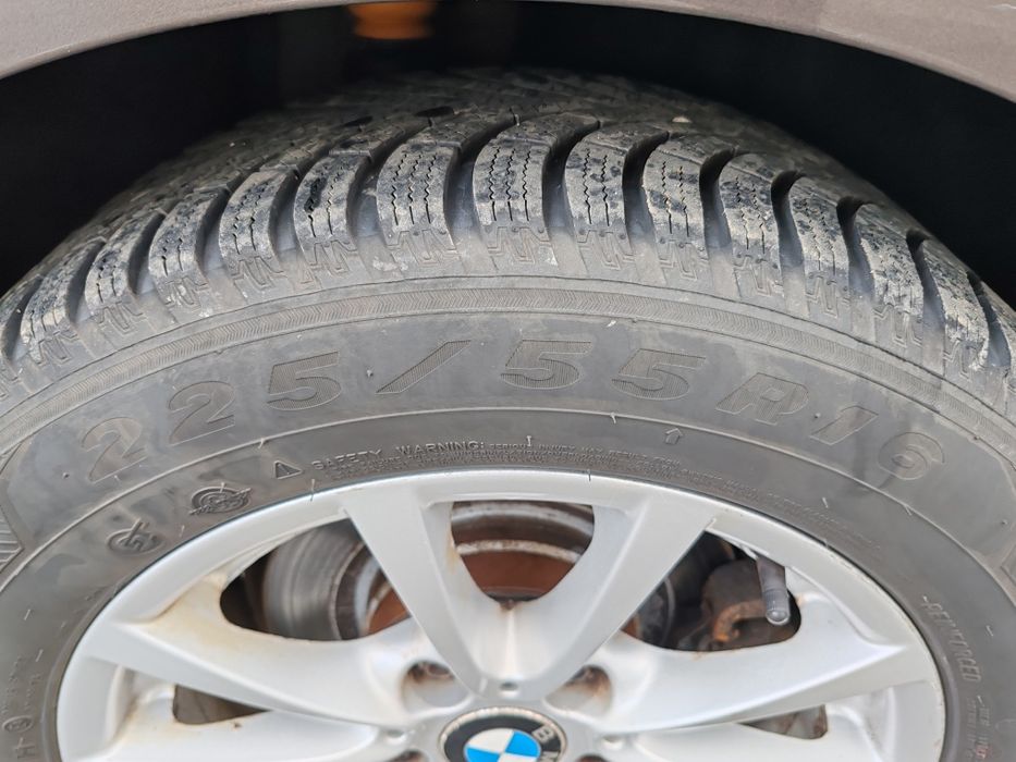 Jante BMW R16 cauciucuri noi iarna 225/55/16