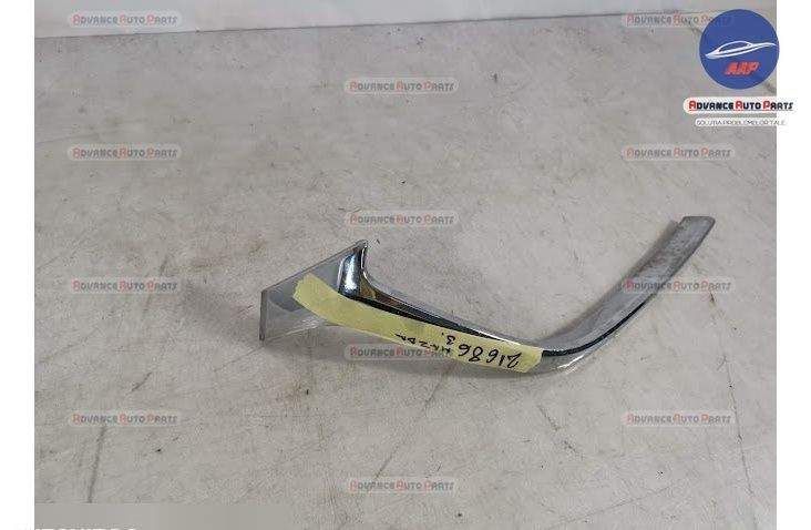 Ornament Cromat Bara Fata Original In Stare Buna Mazda  3 BM [facelift