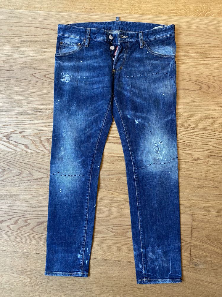 Оригинални мъжки дънки Dsquared размер 48