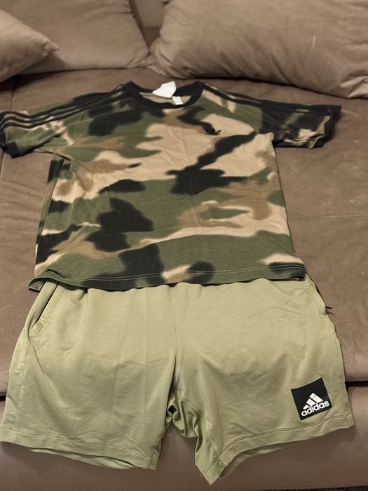 Vand tricou Adidas originals original army