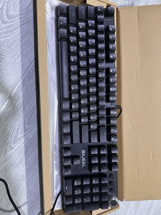 Игровая клавиатура  механическая