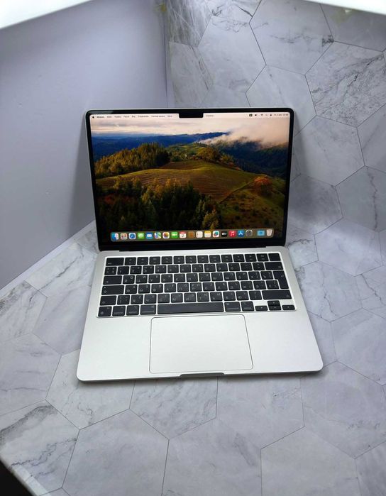 Мacbook Air 13 M2 256gb 2022/РАССРОЧКА ДО 60 МЕСЯЦЕВ/"Лидер Ломбард"