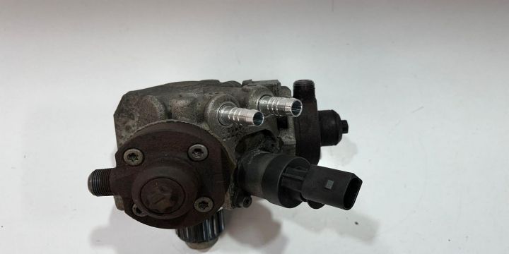 Pompa inalta presiune 059130755CB Audi A8 D4/4H  [din 2010 pana  2014