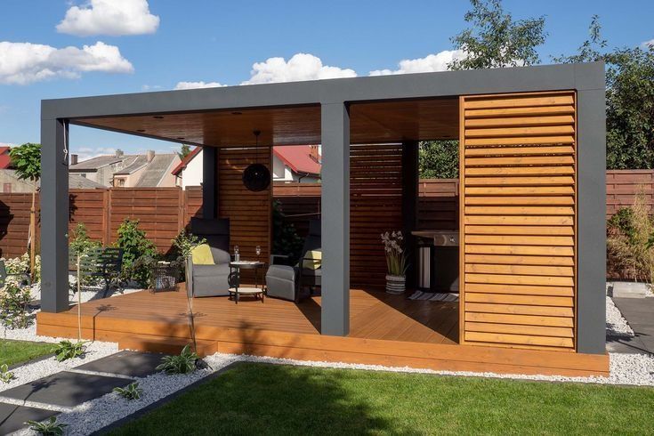 Foișoare și terase imobiliare de gradina