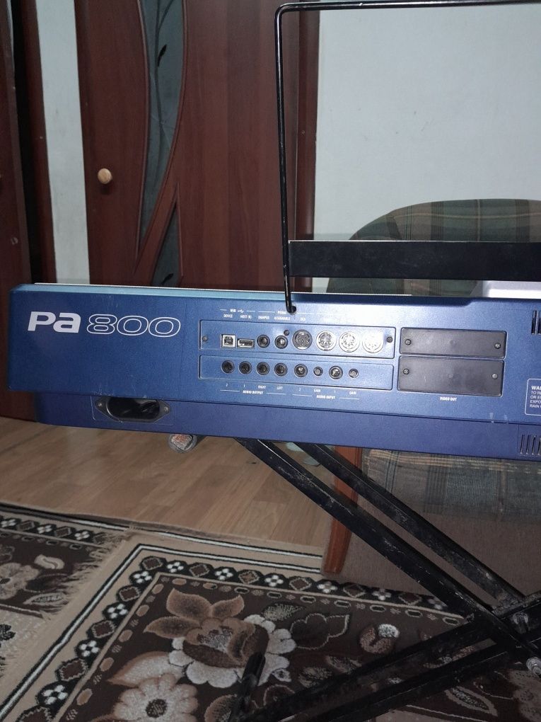 Синтезатор профессиональный KORG PA 800 с восточным ритмами