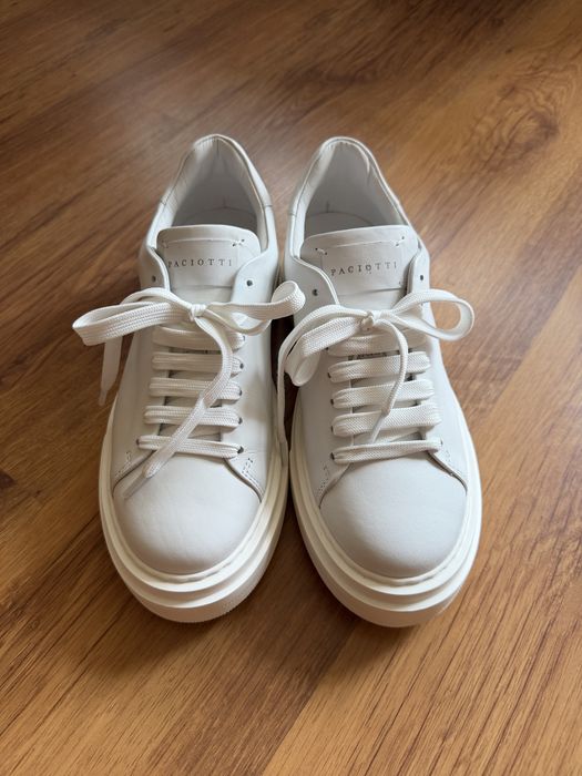 Обувки paciotti