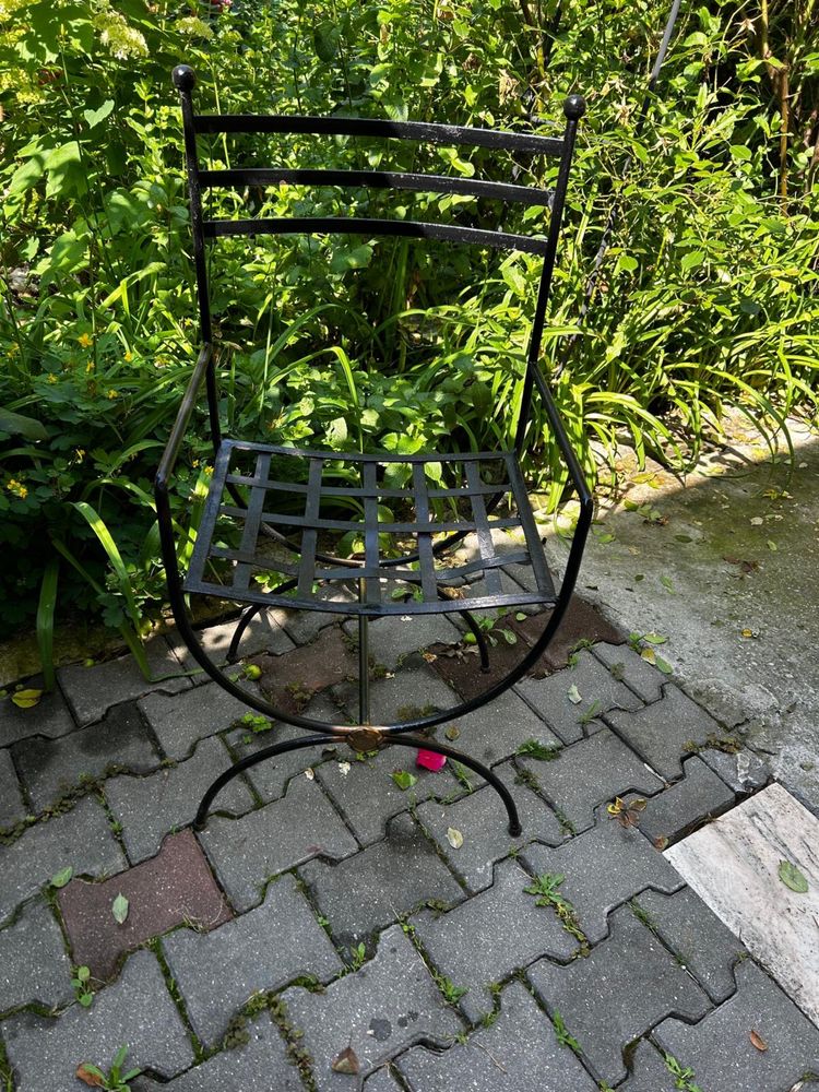 Scaun metal pentru terasa, gradina