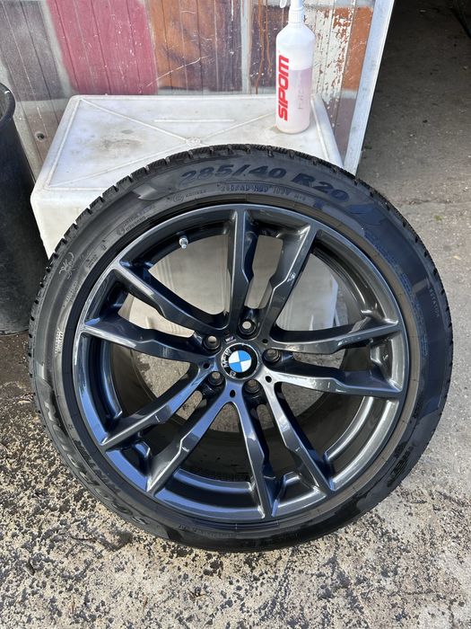 Vand Jante cu tot cu cauciucuri de iarna 285/40 R 20