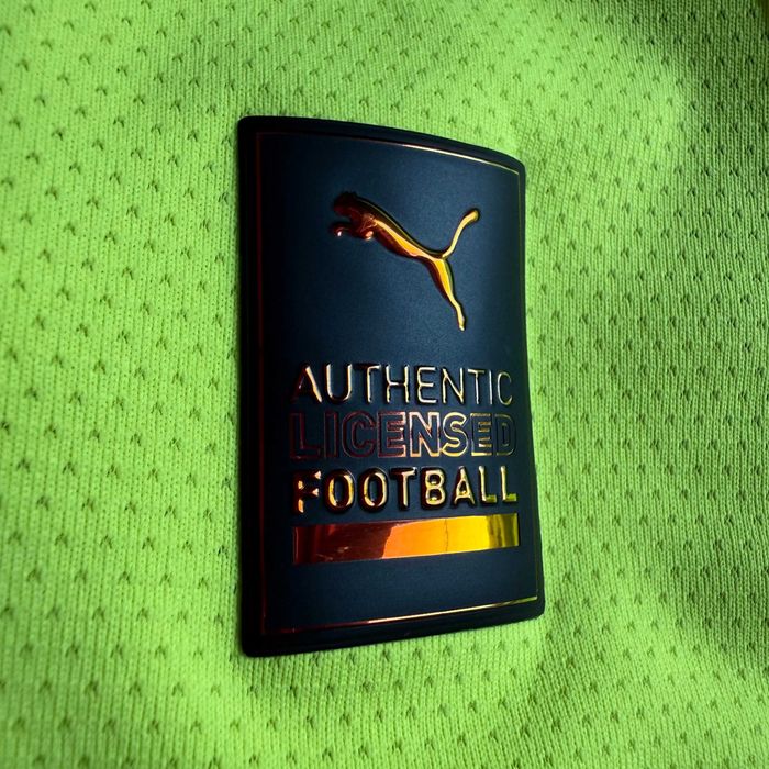 Manchester City Haaland auth екип нов, размер M/L