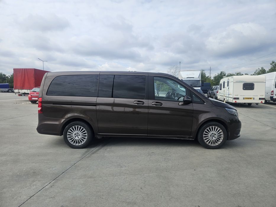 Mercedes-Benz V 220d an 2018 7 locuri / schimb/ variante