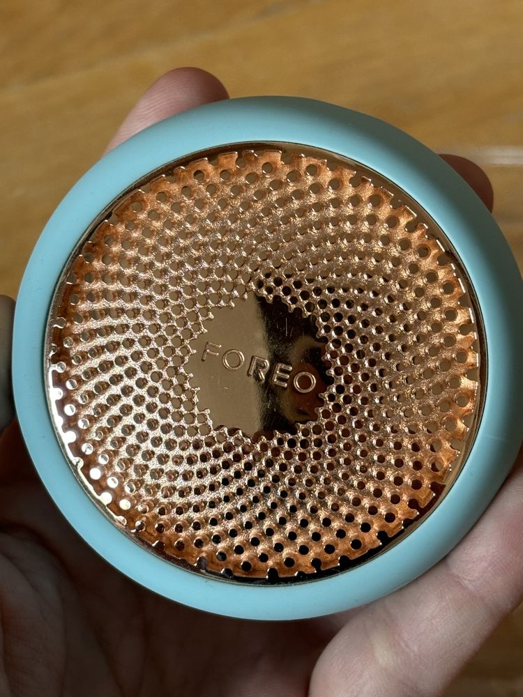 Foreo UFO Mint, impecabil