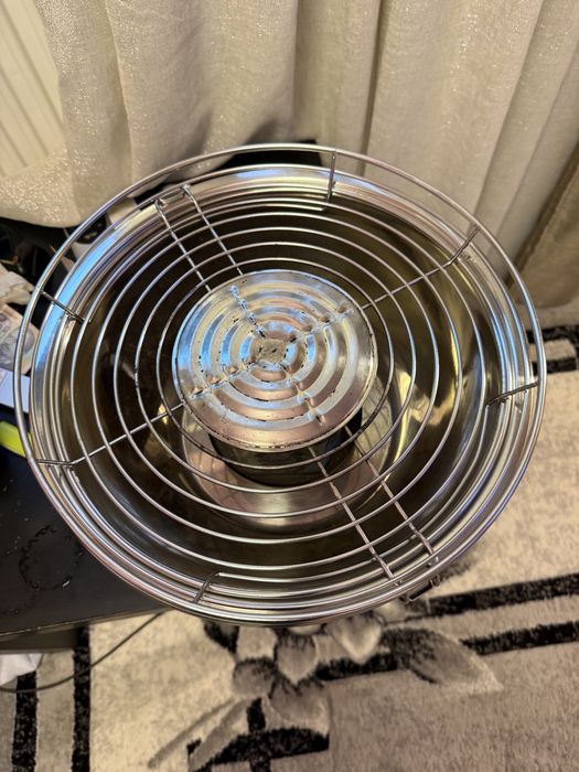 Lotus grill gratar fara fum  ca nou