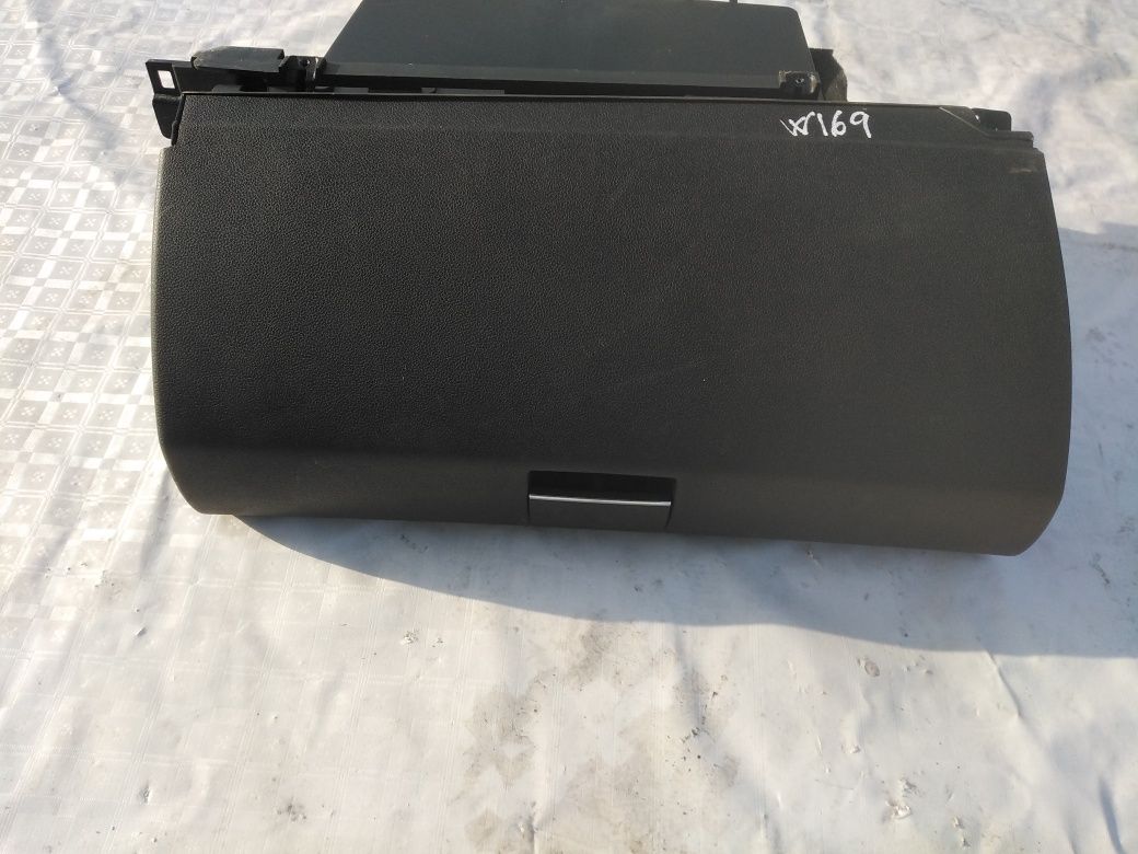 Torpedou, Mercedes A-Class, W 169, import Germania
