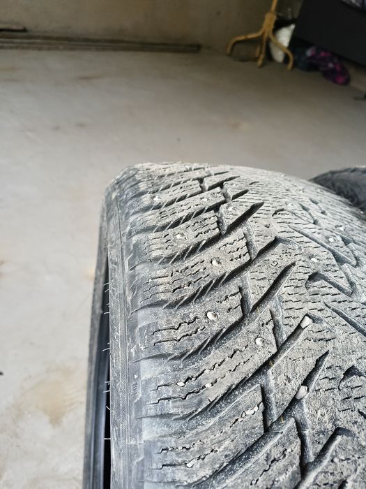 Продам шины Нокиан хакеппелита