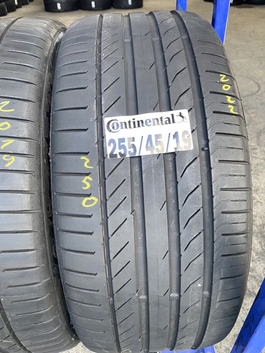 255/45/19 Continental