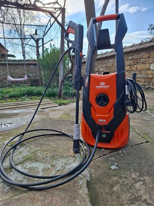 Водоструйка Daewoo 1600