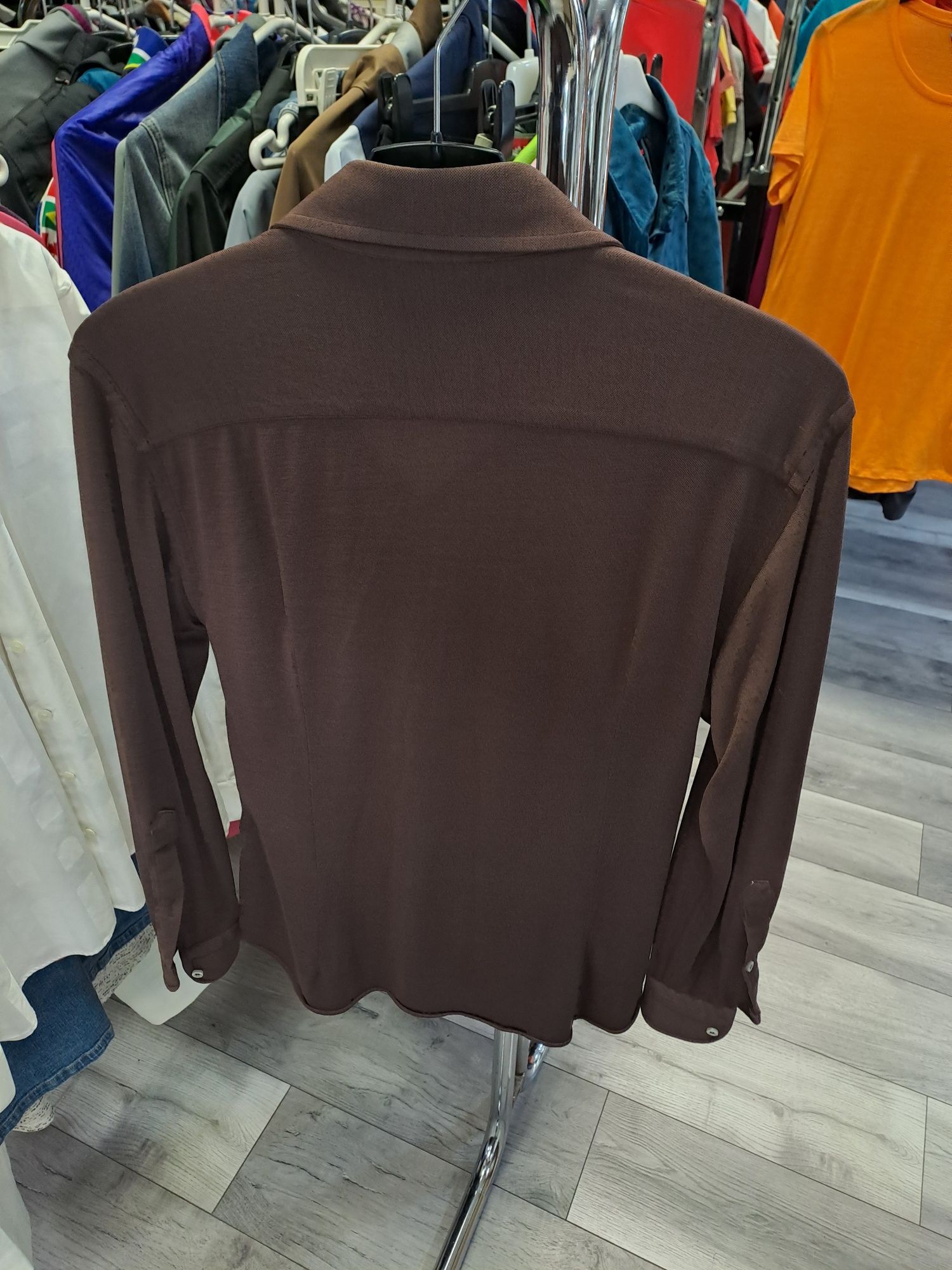 Loro Piana Dama M, stare excelentă, cod N4