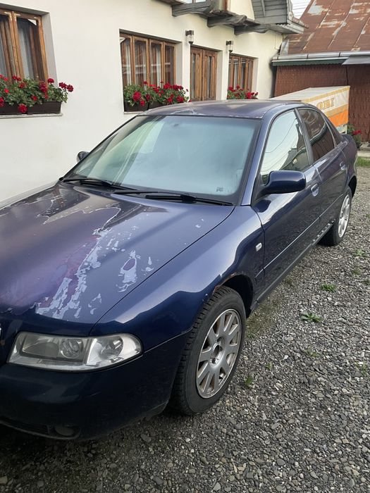 Dezmembrez Audi A4 B5