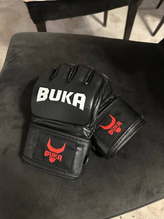 Продам перчатки для мма