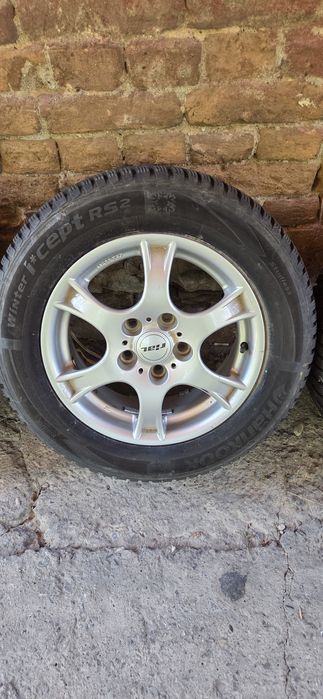 Nissan Джанти RIAL със зимни гуми 195/65/15 6,5J×15 ET45 5×114,3 ЦО66