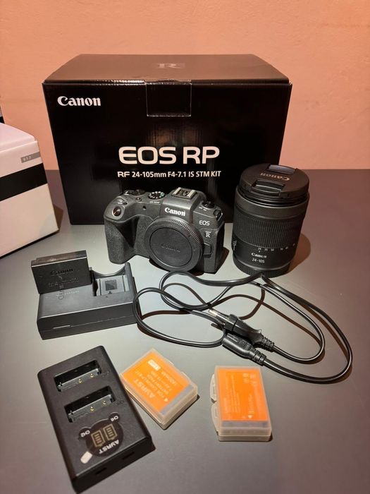 Vand canon eos rp+obiective si blitz