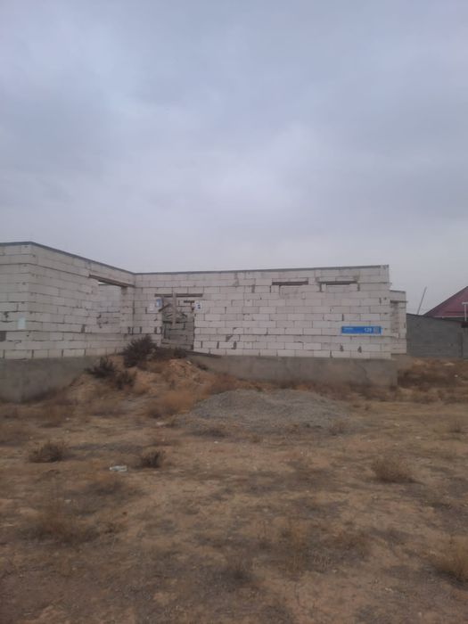 Жартылай аяқталмаған үй