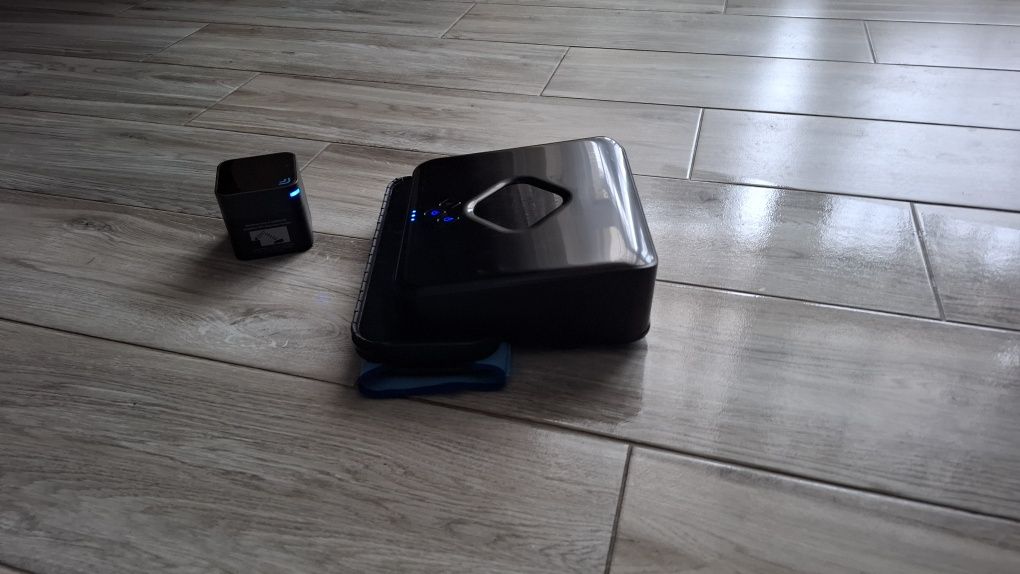 Робот за миене на под - iRobot braava 380 с нова батерия
