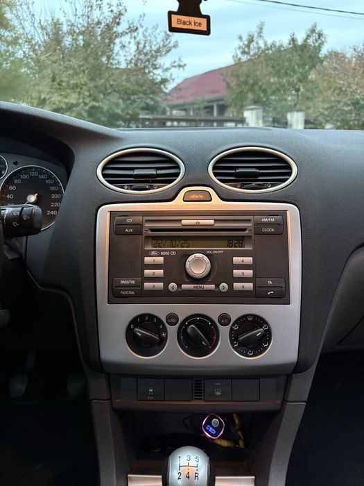 Ford focus 1.6 benzina 115cp 2006 Germania