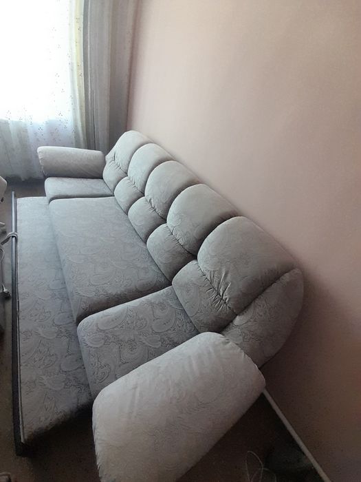 Продам мягкую мебель- диван и кресло-кровать