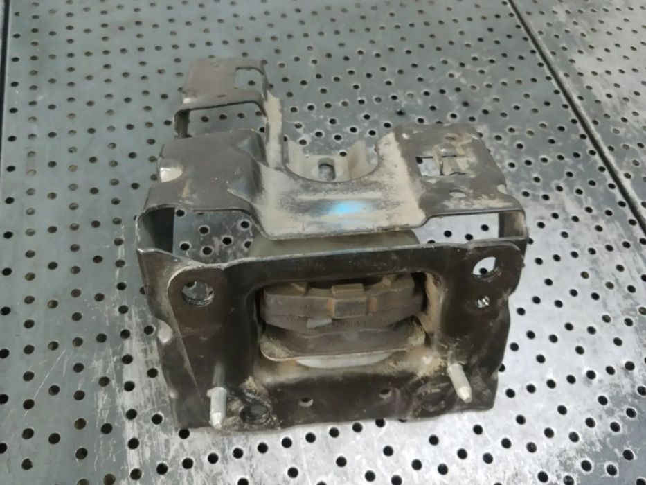 suport motor  1.2 vti 8f02 peugeot 208 9680293280