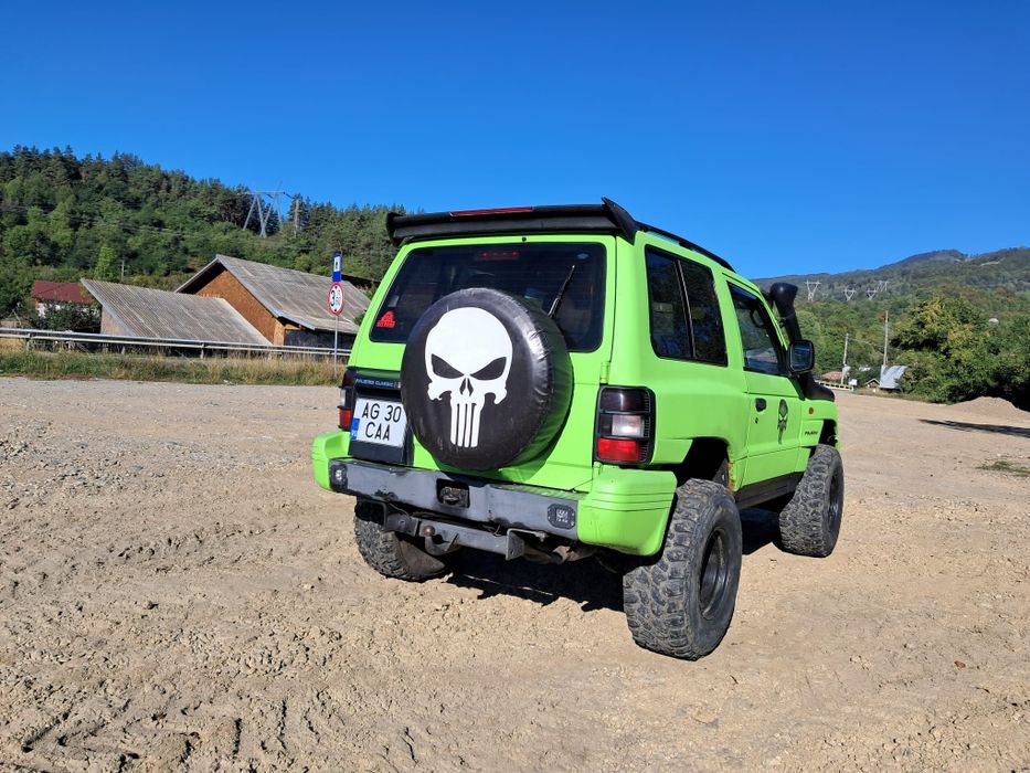 Mitsubishi pajero