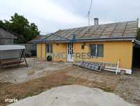 Casa, anexa si teren Itcani