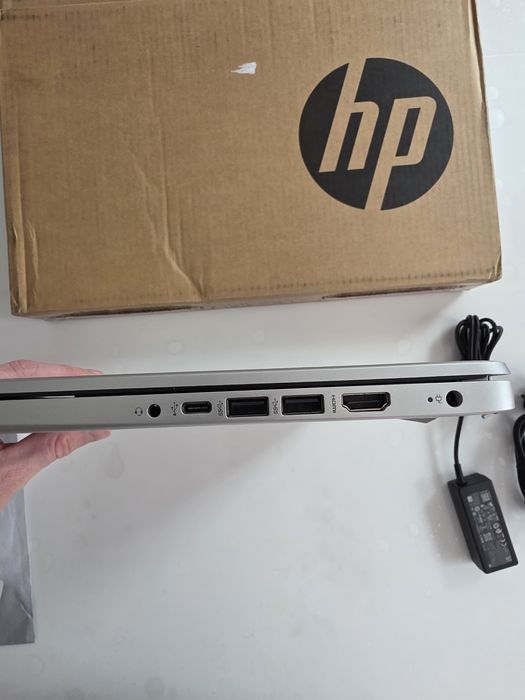 HP лаптоп 14s-dq5005sa
