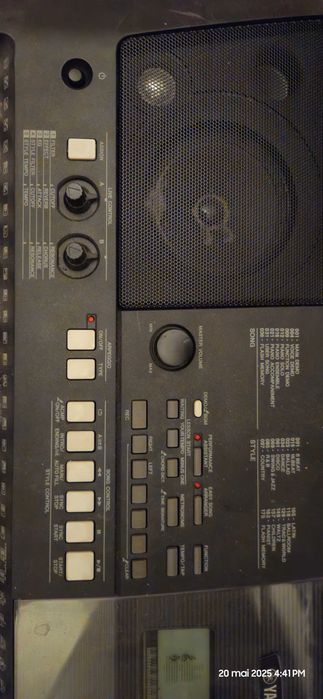 Orga Yamaha PSR-E423