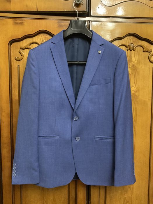 Мужской костюм