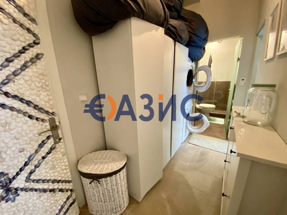Продава се Четиристаен апартамент в к.к. Слънчев бряг - 135 кв.м за 1000 €/кв.м - Снимка #5