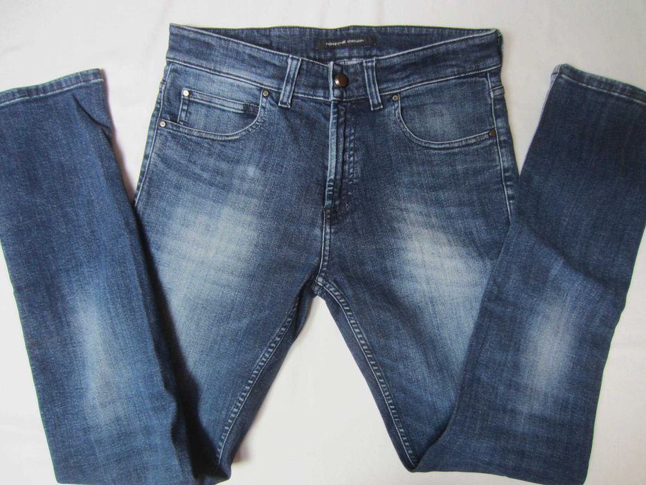 Blugi Porsche Design,W29 L32,Talie=78cm,Lung=101cm,stare f.buna-ca noi