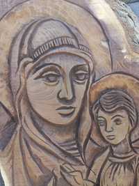 Дърворезба дева Мария с младенеца