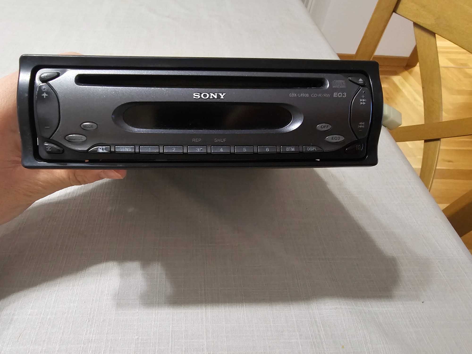 CD Sony Model:CDX-L490B