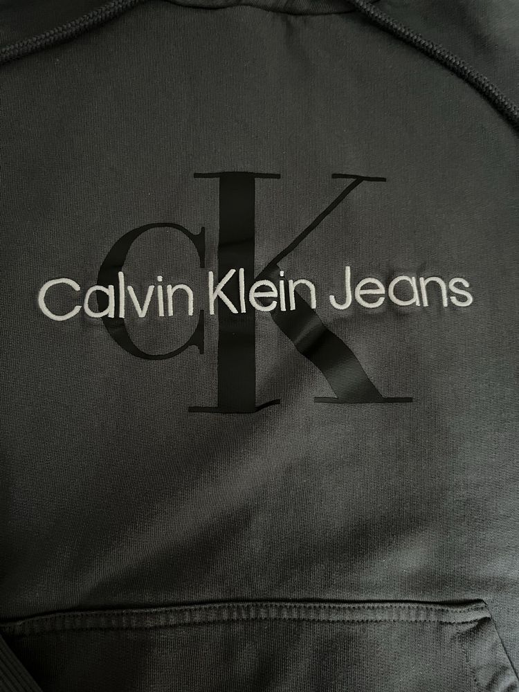 Суитчър Clavin klein jeans