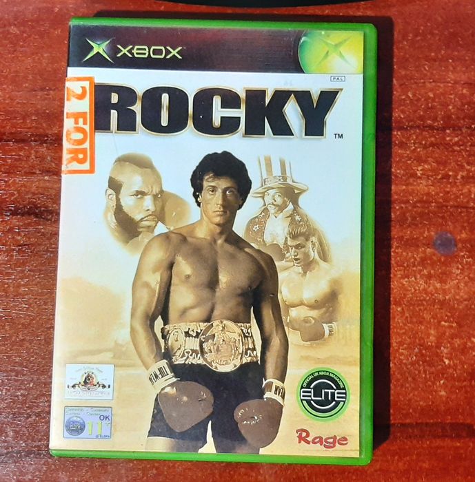 Vând Rocky Xbox Fighting în stare bună