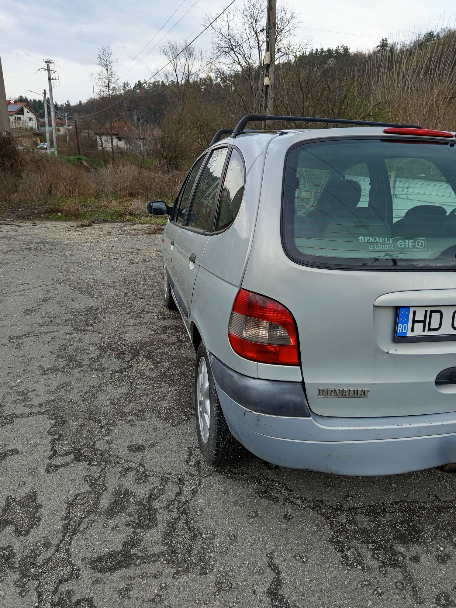 Megane Scenic.1.9Dci
