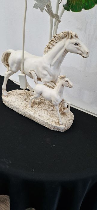 Lampa veioza dimensiuni mari Deosebita