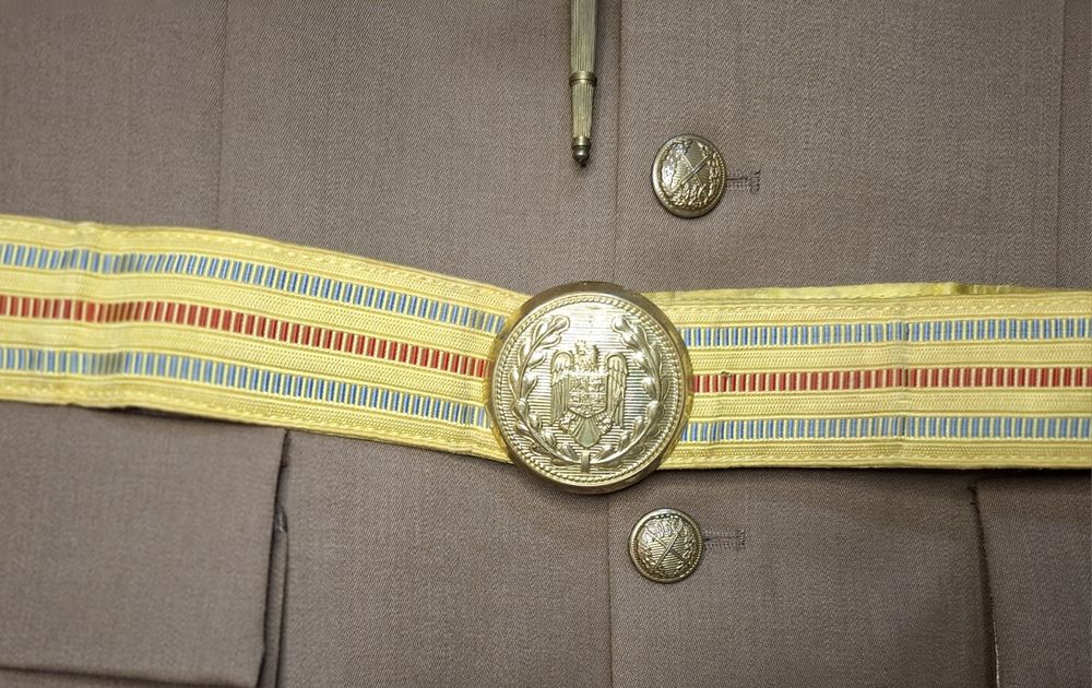 Costum Colonel EXCEPTIONAL