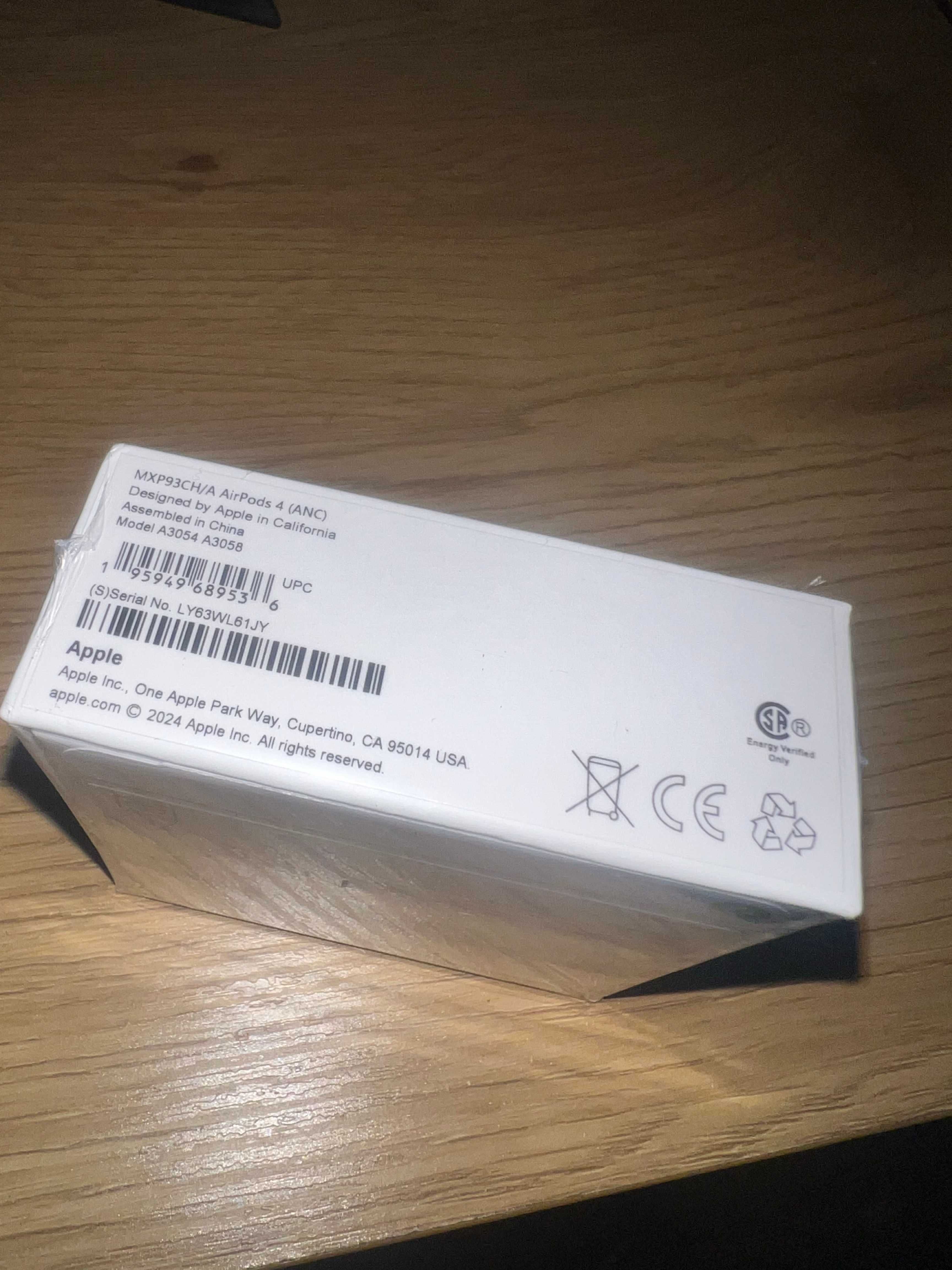Apple Airpods 4 ANC